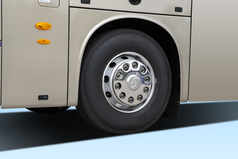 XMQ6128Y Coach Wheel