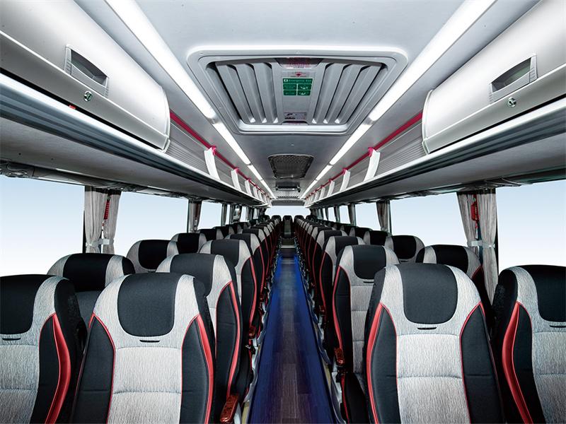 12.5m Intercity Coach Bus