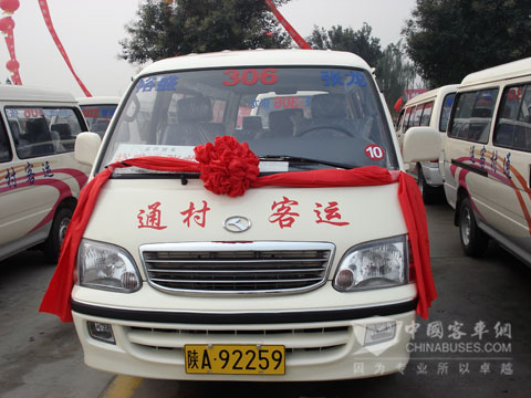 Kinglong Minibuses Launch in Shaanxi